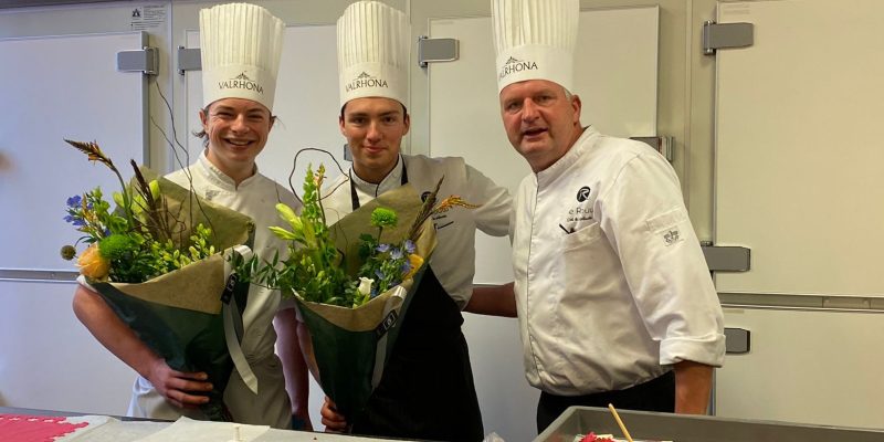 Nieuws: Voorrondes Nederlands Kampioenschap in volle gang - twee leerlingen van De Rouw plaatsen zich
