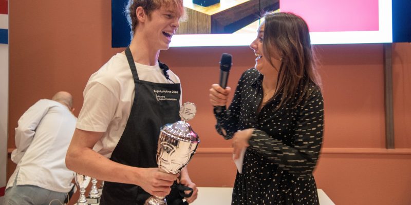 Nieuws: Update met aftermovie: 41 talenten strijden op NK Brood en Banket